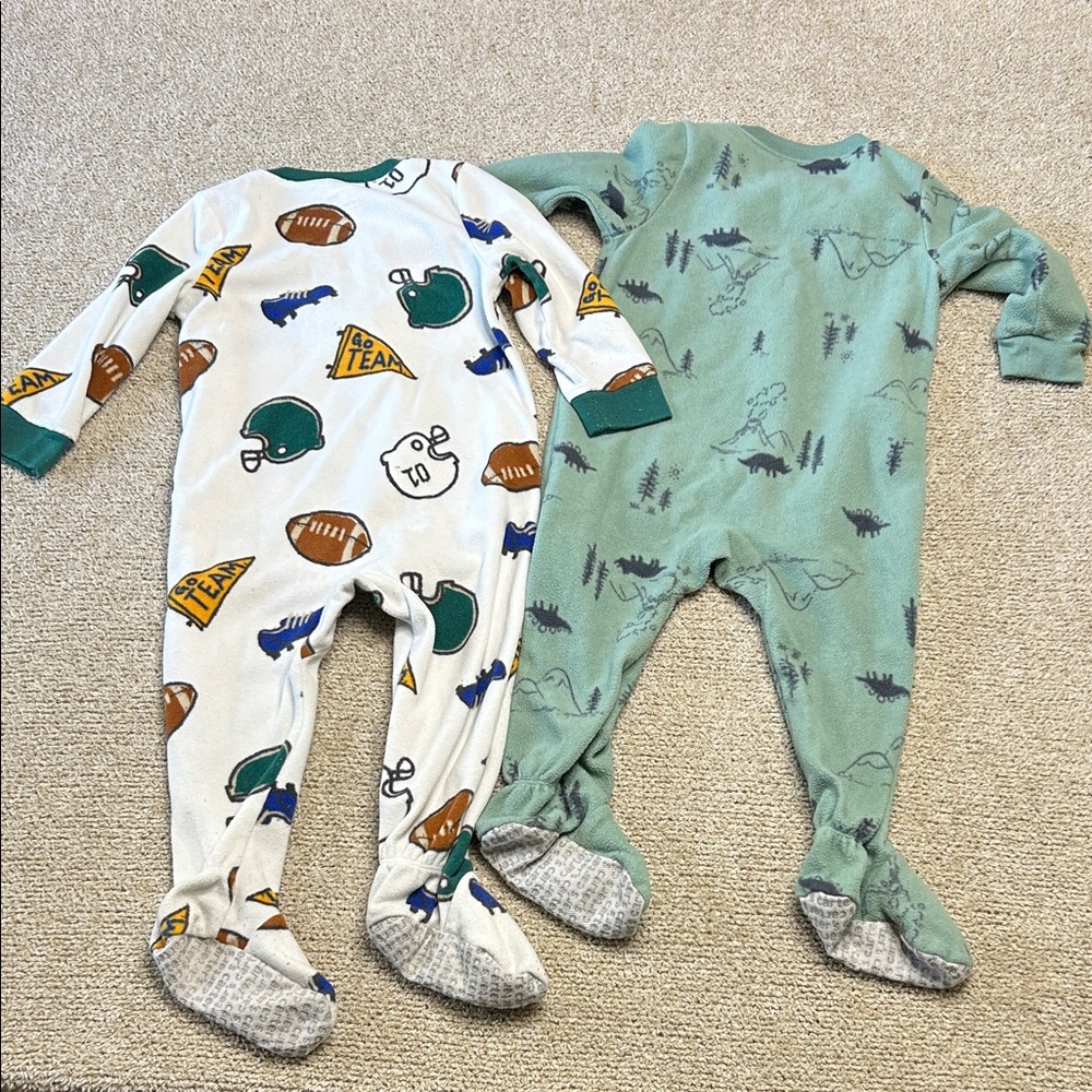 Carter's Green and White Sports & Dinosaur Zip-up Pajamas Size 18M - Picture 2 of 5